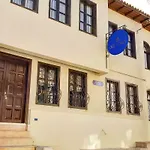 Old Town Boutique 쿠사다시
