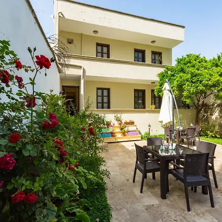 Old Town Boutique Hotel
