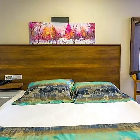Old Town Boutique 3*