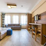Old Town Boutique Hotel 3*
